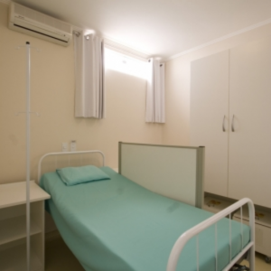 Dose Terapêutica com Iodo 131 Pós-tireoidectomia